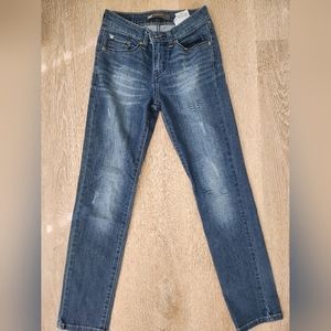 Levi's Midrise Skinny Jeans 2M